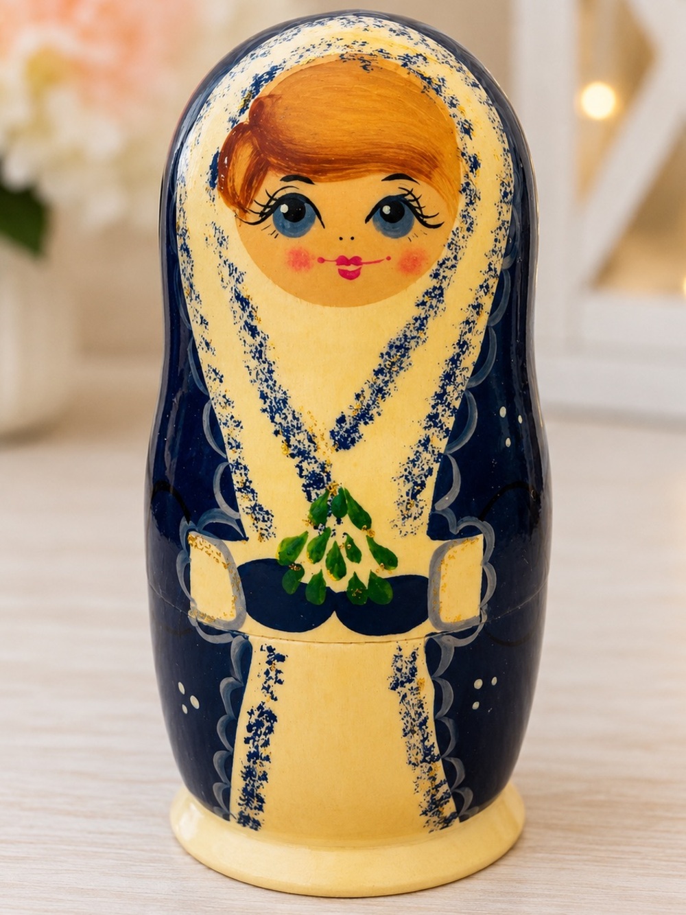 Vintage Hand Painted Russian Matryoshka Nesting Dolls 3 Piece Blue Babushka Set - Picture 6 of 7